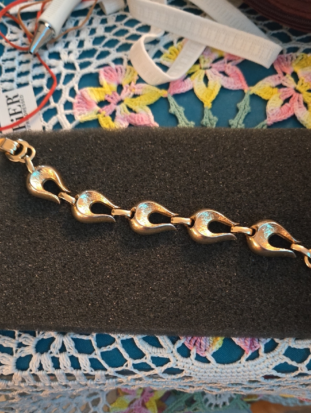 Volupte Gold Linked Teardrop Bracelet - Women Jewelry